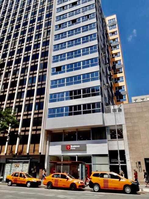 Excelente Conjunto Comercial à Venda no Centro de Curitiba  48...