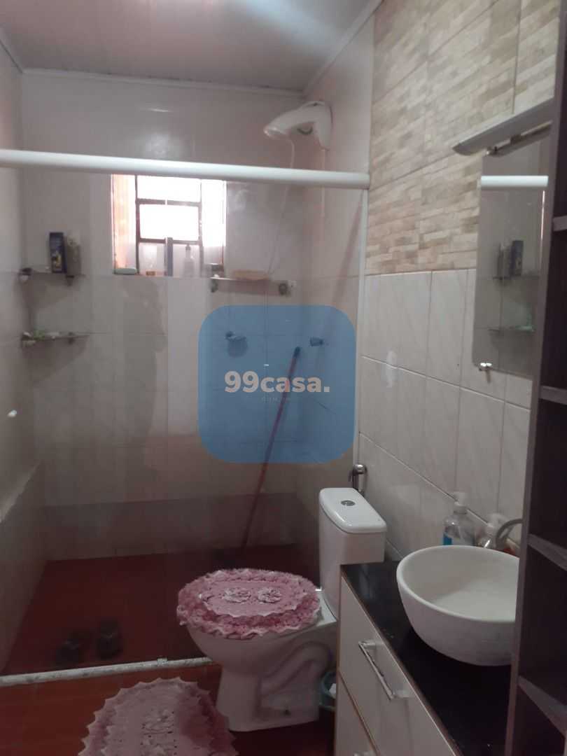 Oportunidade  Imóvel Reformado no Uberaba  Próximo à BR 277