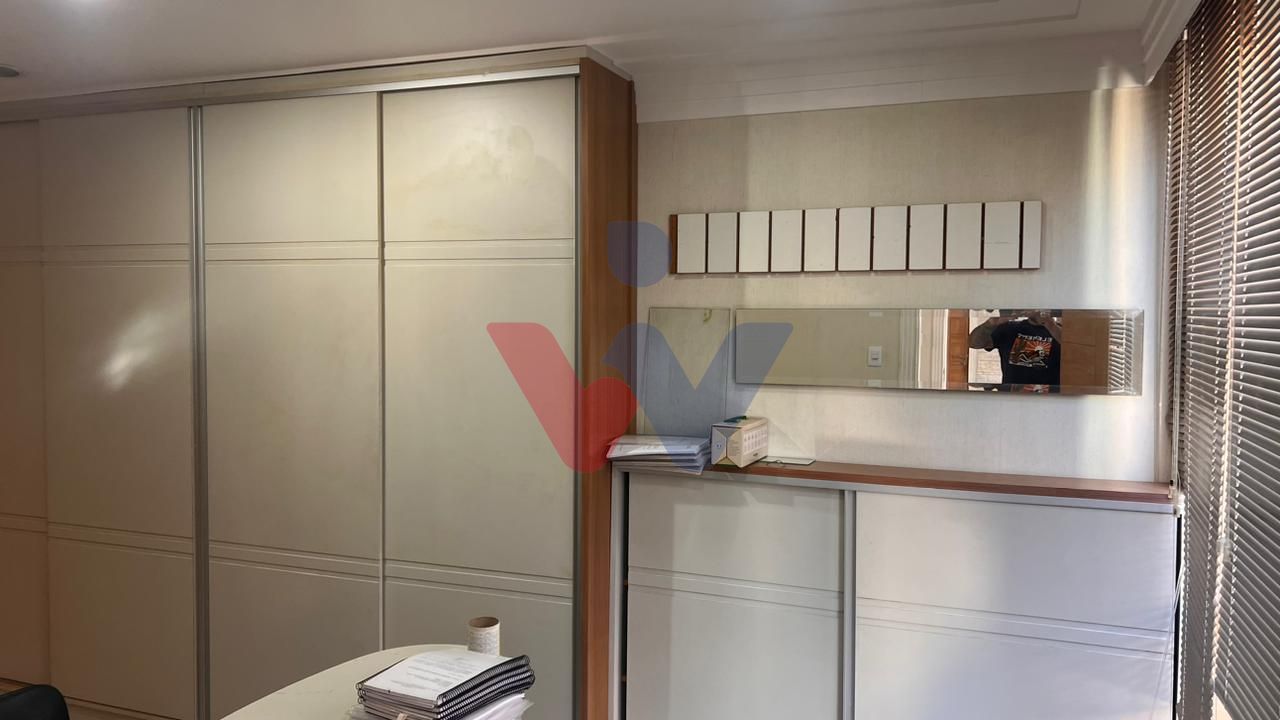 Sala Comercial de 46m  na Boca Maldita  Centro de Curitiba