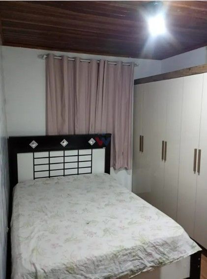 Excelente Sobrado à Venda no Campo Pequeno, Colombo  3 Quartos...