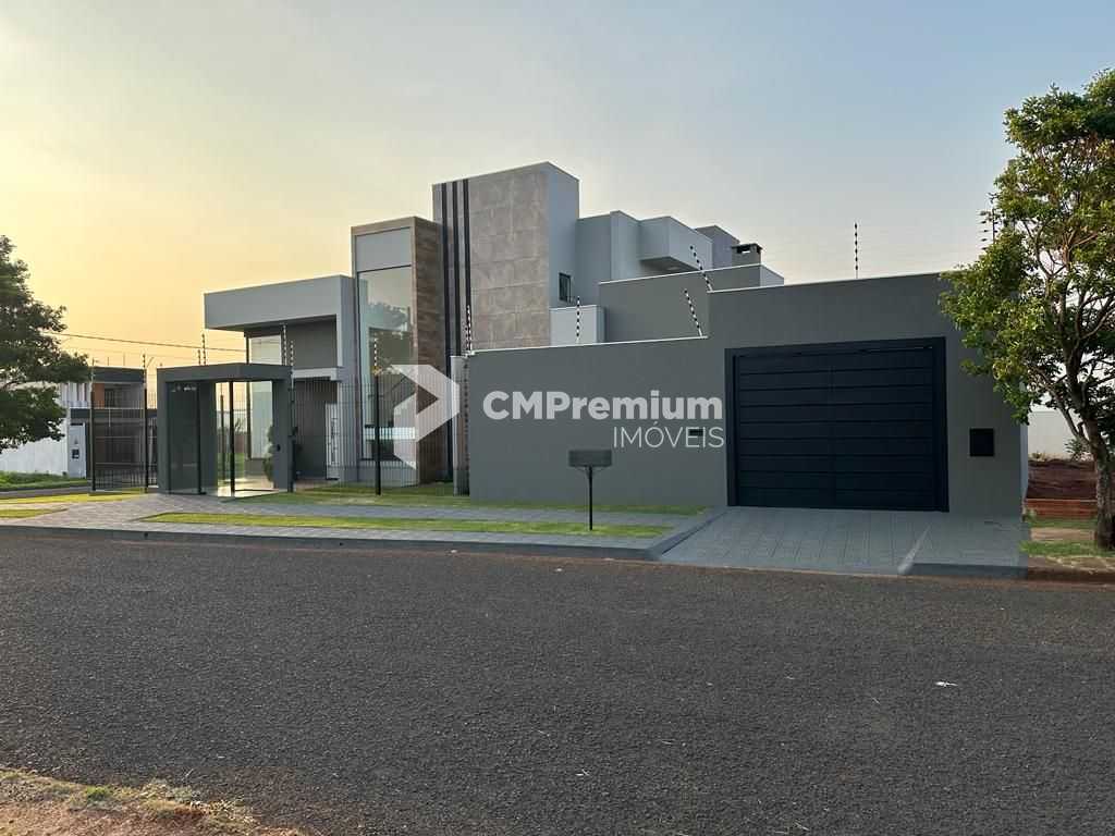 Casa de 3 Dormitórios com Piscina e Área Gourmet à Venda em Ma...