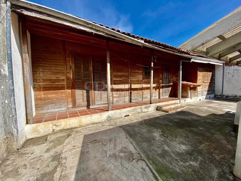 Terreno à Venda no Água Verde  449m  em Zona Residencial com P...