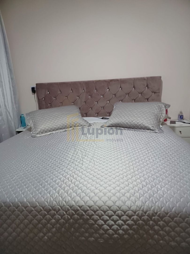 Oportunidade Única  Casa Ampla com Terreno de 540m  e Localiza...