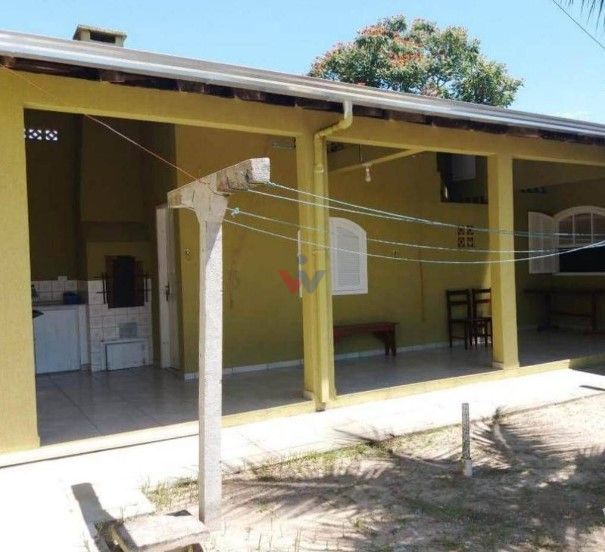 Sobrado à Beira-Mar no Litoral Sul  Conforto, Espaço e Lazer C...