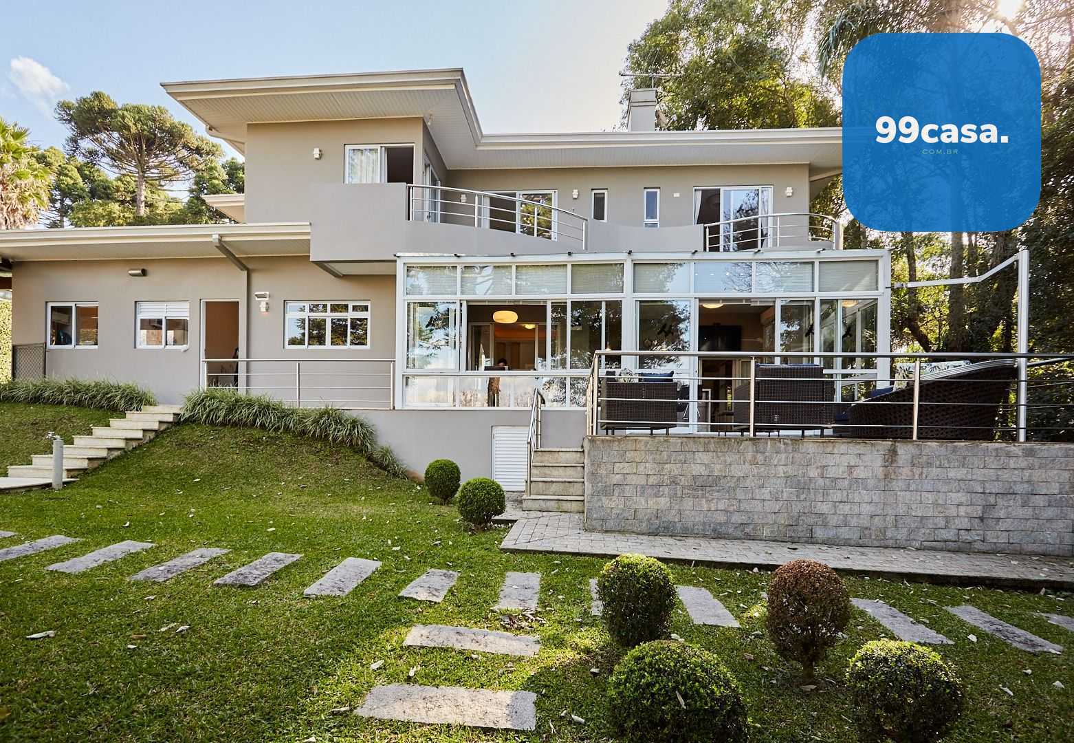 Residência de Alto Padrão no Campo Comprido  Exclusividade e N...