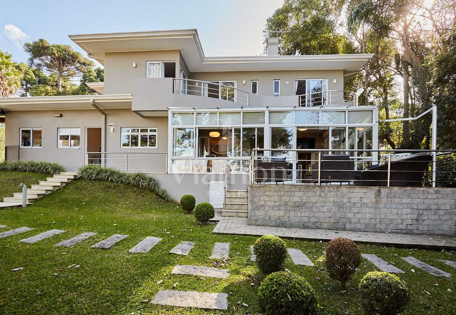 Residência de Alto Padrão no Campo Comprido  Exclusividade e N...