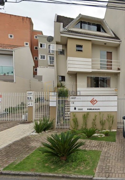 Sobrado 3 Quartos  1 Suíte  em Condomínio Fechado na Av. Kenne...