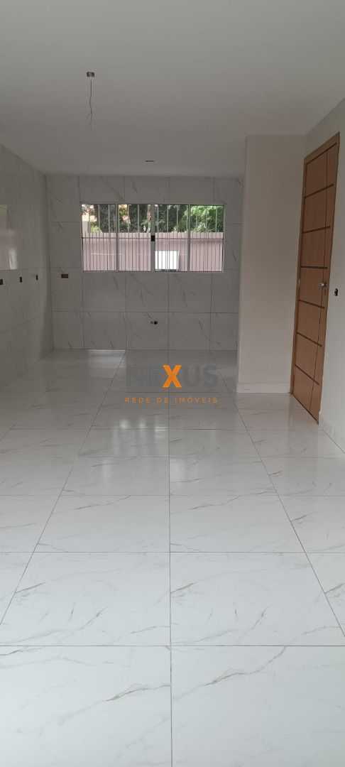 Casa Aconchegante com 3 Dormitórios no Conjunto Itatiaia  Mari...