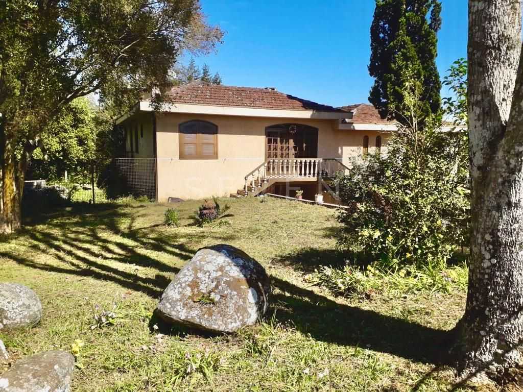 Oportunidade no Pilarzinho  Terreno de 4.777m  em Local Tranqu...