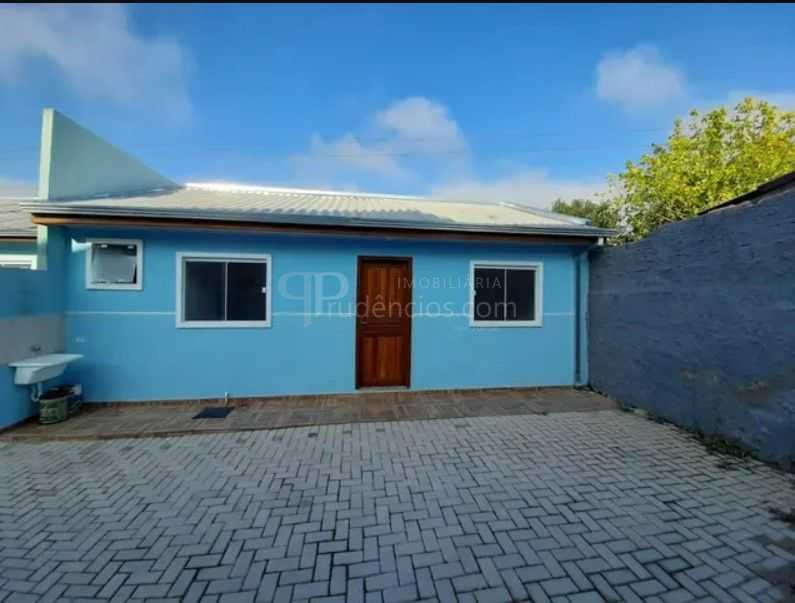 Investimento Seguro em Curitiba  4 Casas Alugadas no Bairro Bo...