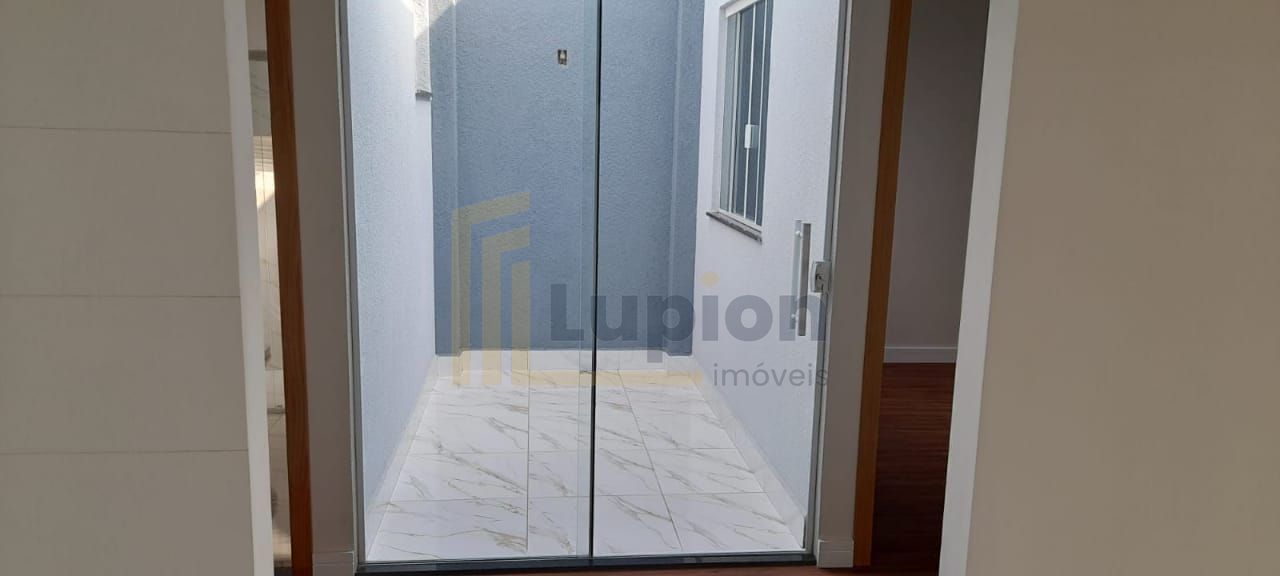 Casa de 3 Dormitórios à Venda no Barro Giardino San Marco  Con...