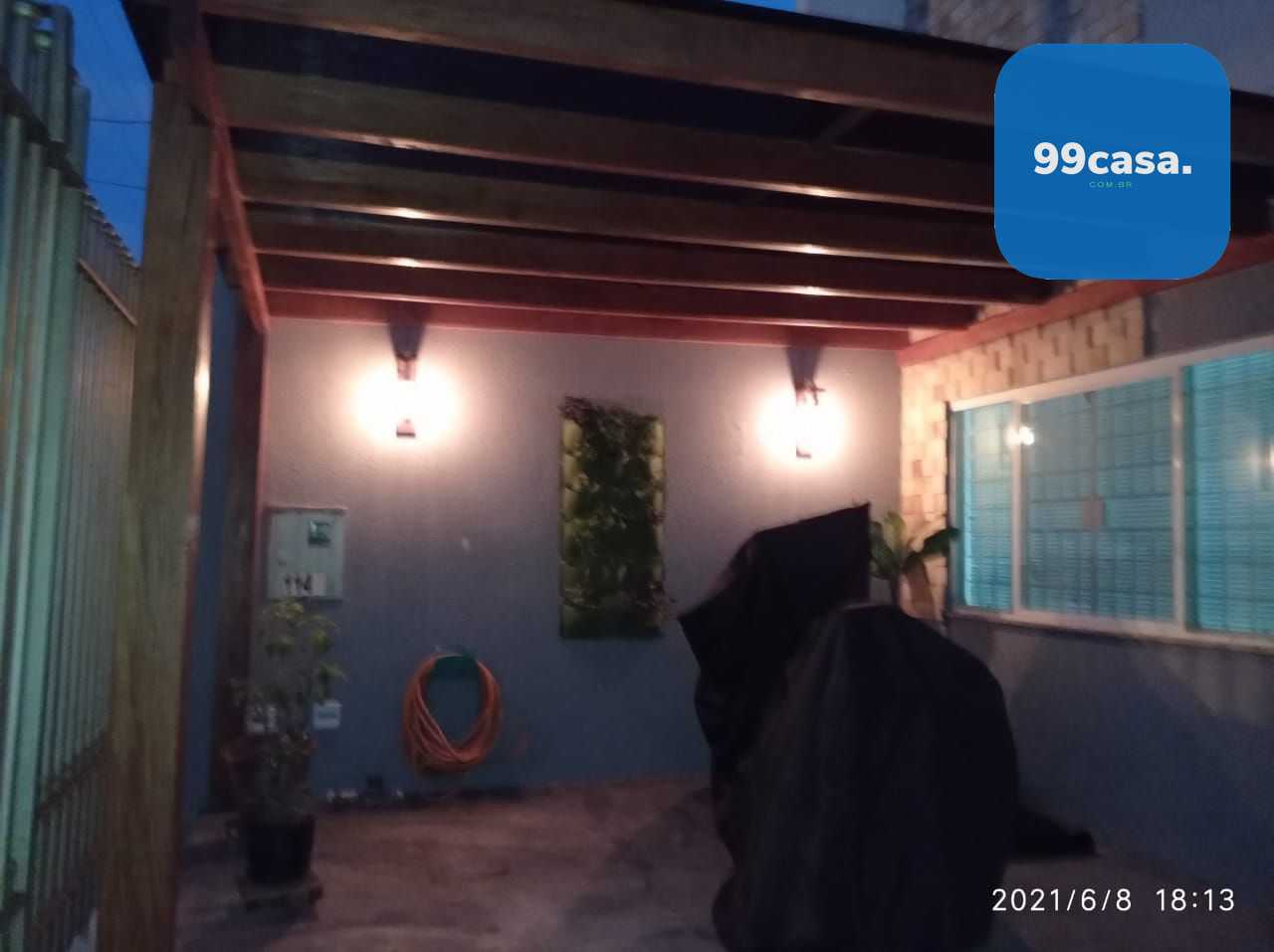 Sobrado com Piscina e 3 Quartos no Jardim Fregadolli  Maringá PR