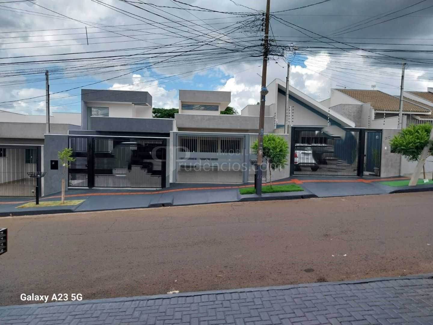 Casa Nova com Acabamento Premium e Área Gourmet  Jardim Pinhei...