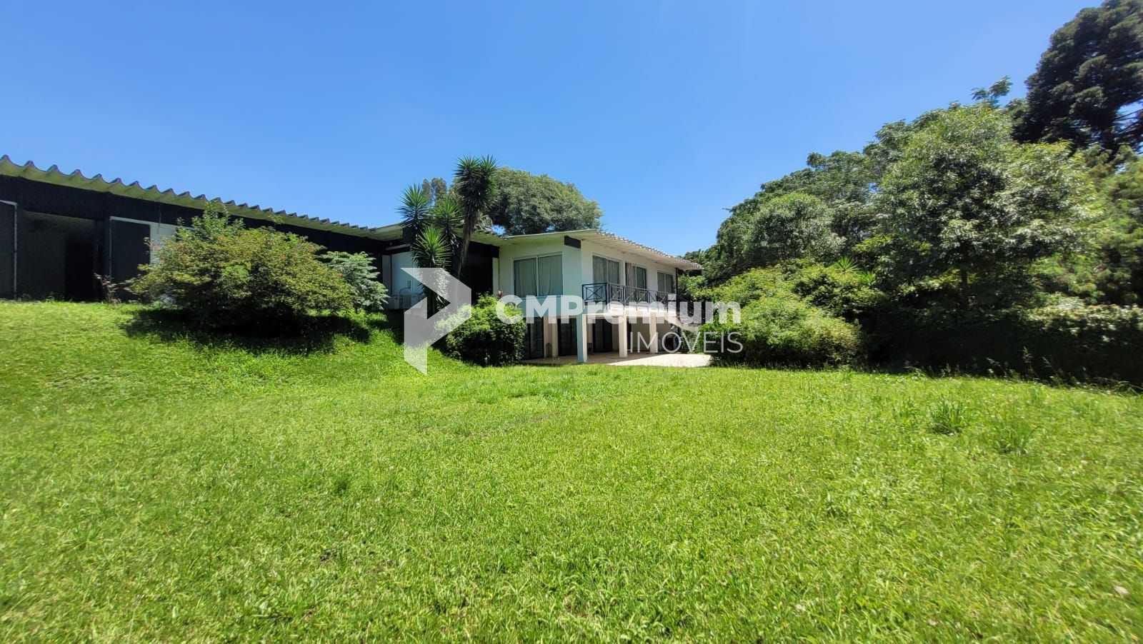 Residência Assinada por Sérgio Bernardes no Seminário  764 m  ...