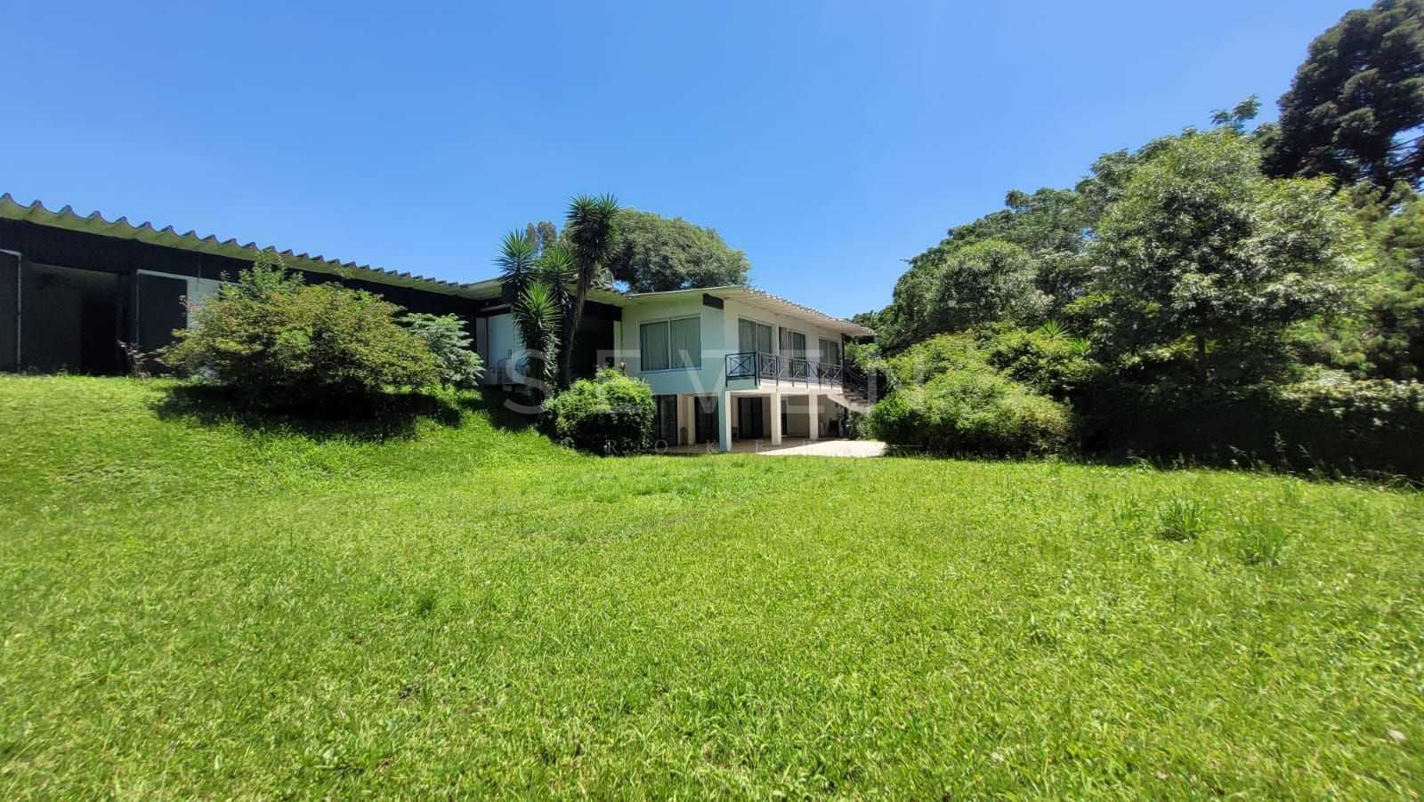 Residência Assinada por Sérgio Bernardes no Seminário  764 m  ...