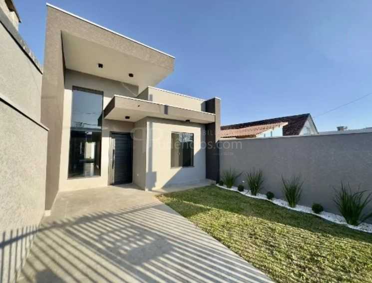 Casa Nova e Moderna à Venda no Bairro Gralha Azul  Próxima ao ...