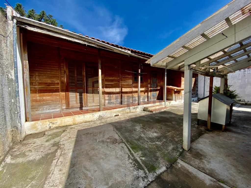 Terreno à Venda no Água Verde  449m  em Zona Residencial com P...