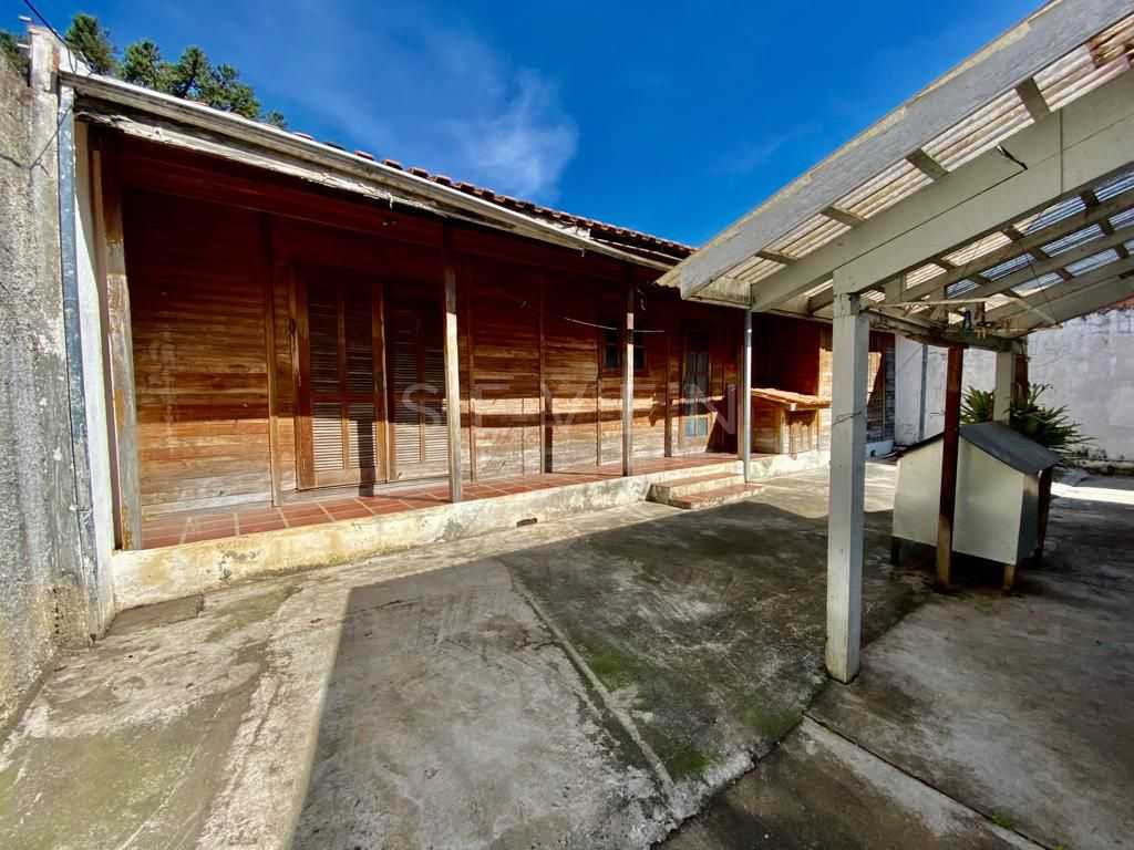 Terreno à Venda no Água Verde  449m  em Zona Residencial com P...