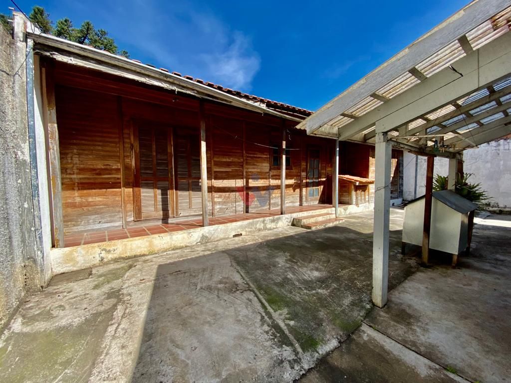 Terreno à Venda no Água Verde  449m  em Zona Residencial com P...