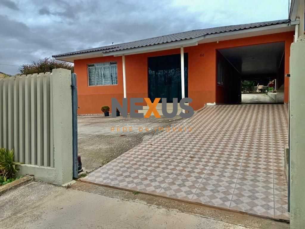 Imóvel com Duas Casas e Sobrado. Espaço, Conforto e Variedade ...