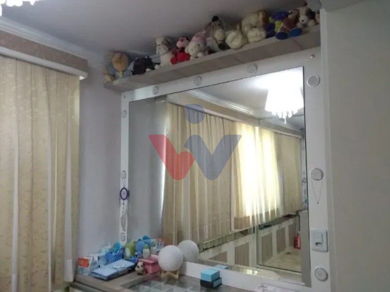 Excelente Casa à Venda com Móveis Planejados, Portão Elétrico ...