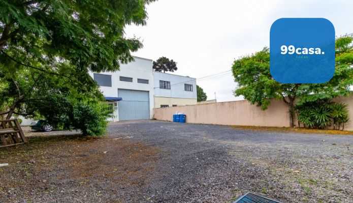 Barracão 550m  no Boqueirão  Espaço Amplo e Estrutura Completa...