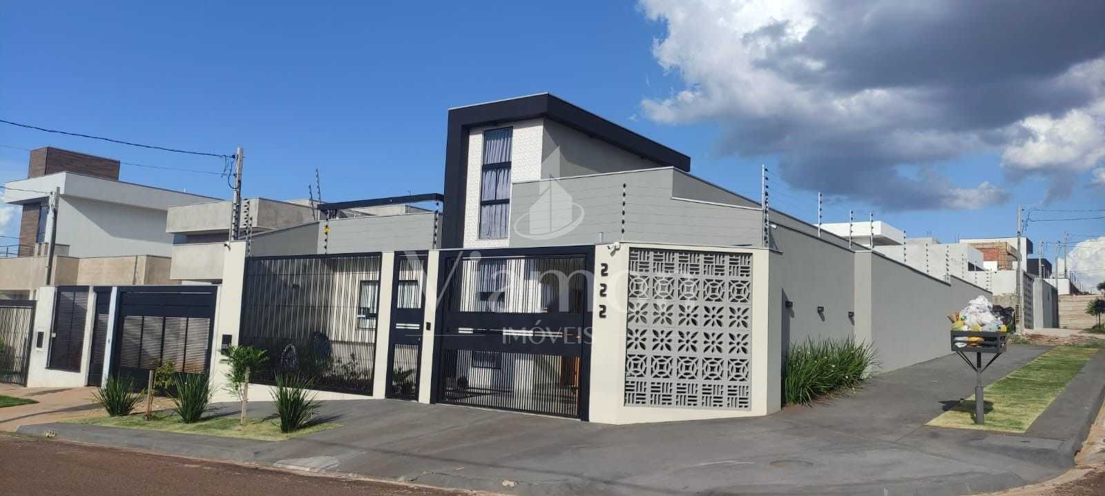 Casa com 3 Dormitórios, Suíte e Piscina Aquecida  Jardim Muniq...