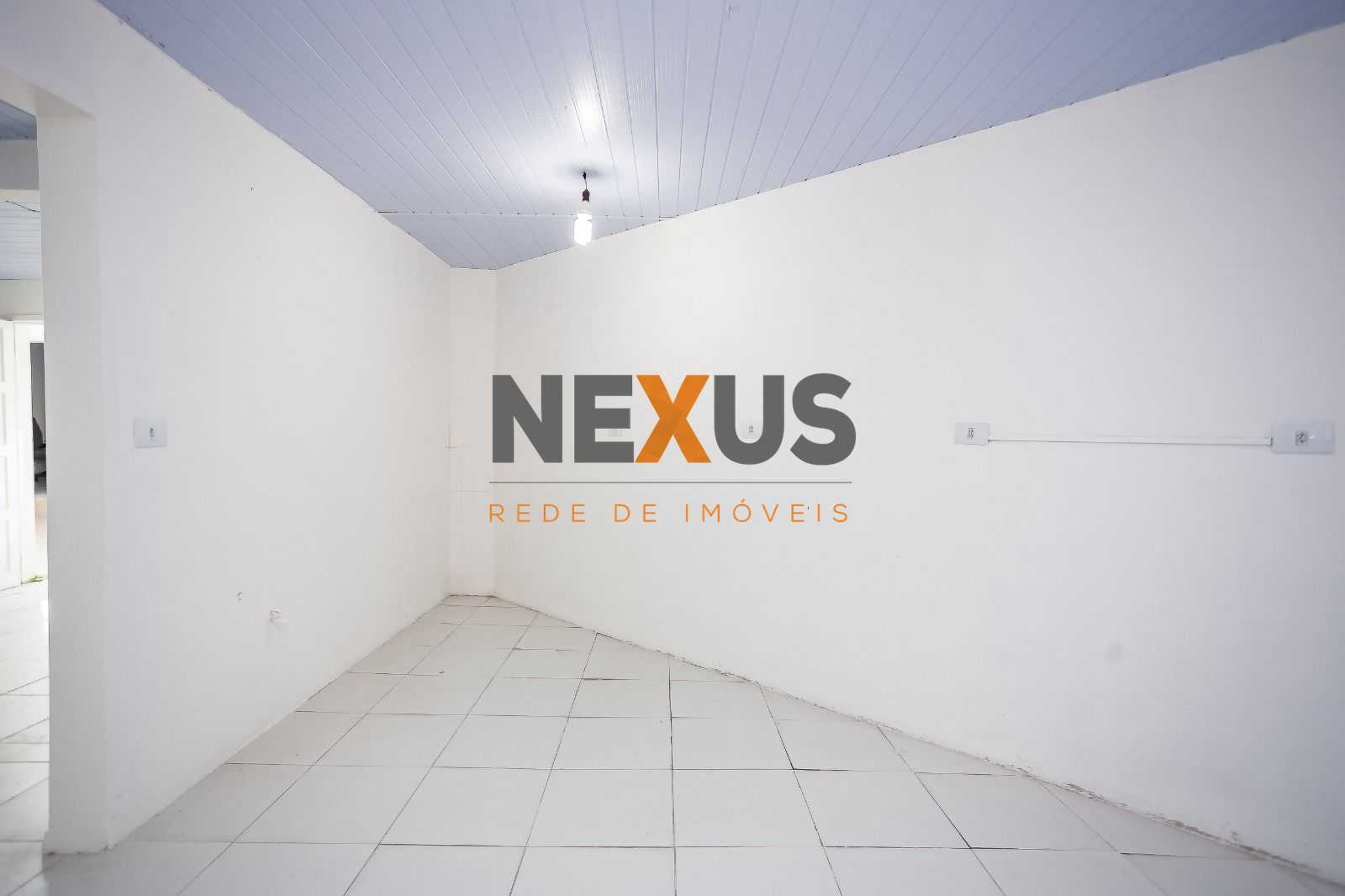 Imóvel Comercial Amplo e Versátil no São Francisco: Próximo ao...