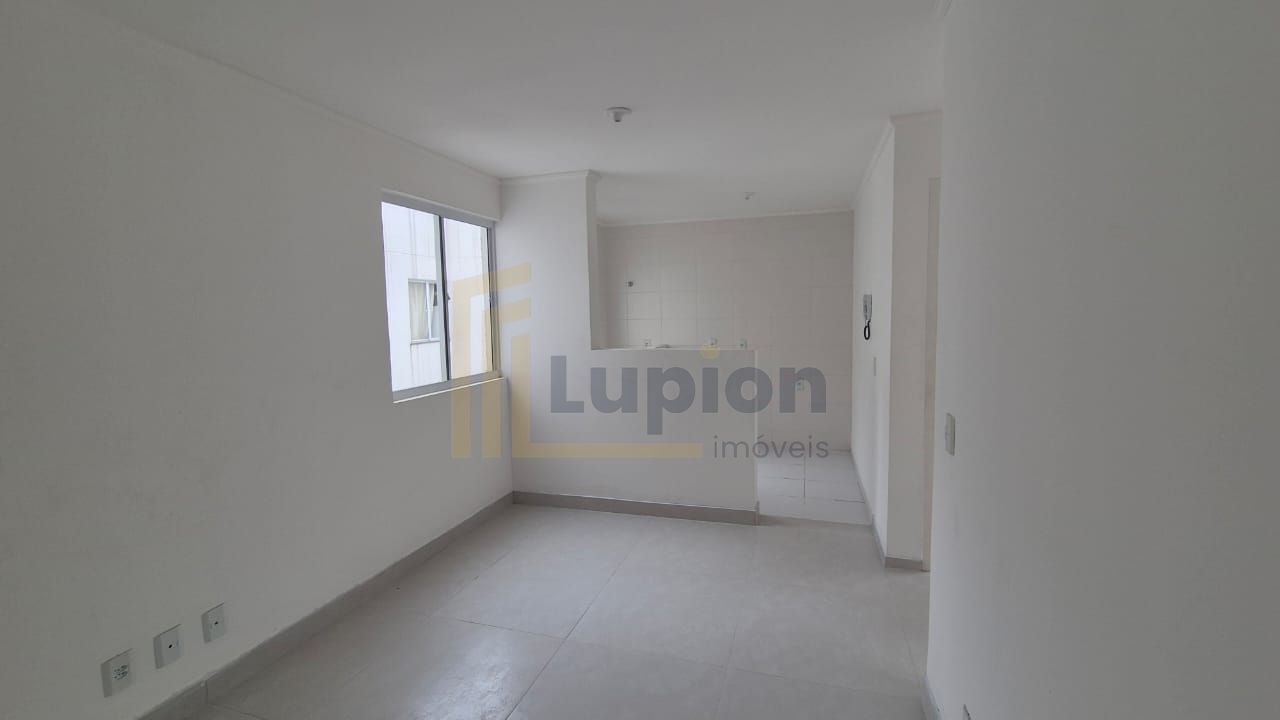 Apartamento 2 Quartos à Venda no Residencial Califórnia  40m  ...