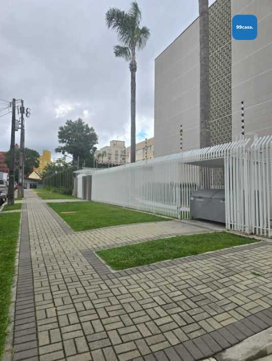 Apartamento de 59m² Semimobiliado com 3 Quartos e Garagem Cobe...