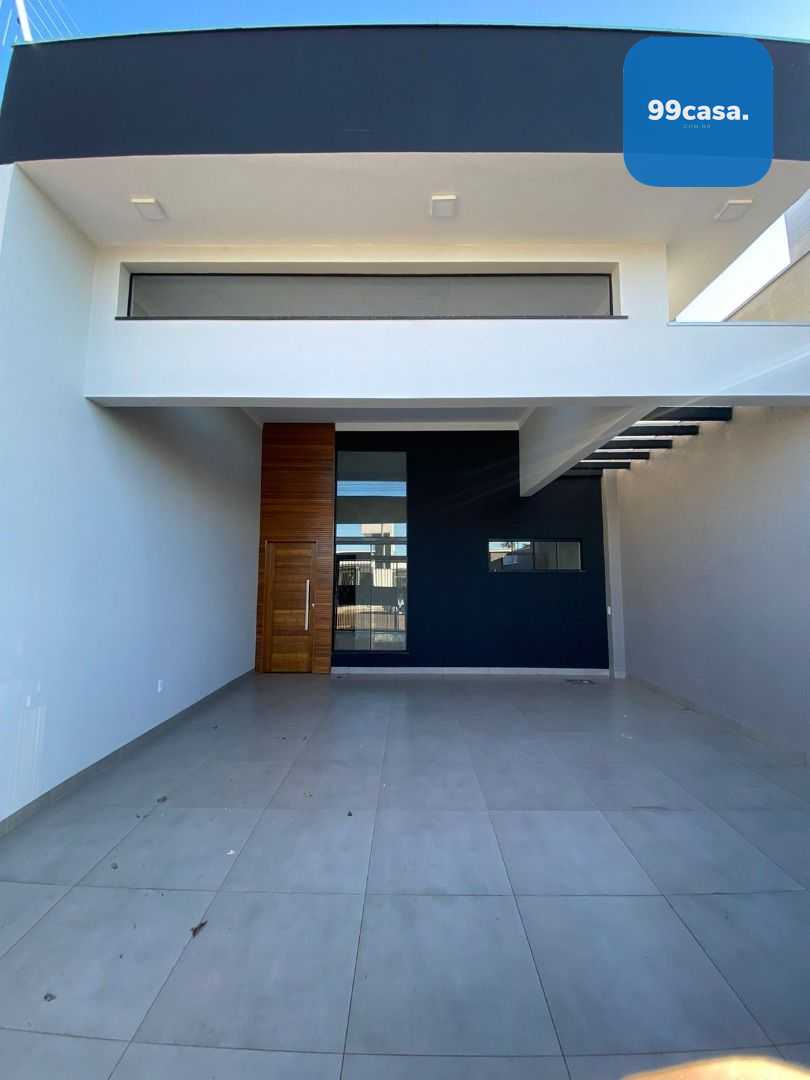 Espaçosa Casa de 3 Dormitórios à Venda no Jardim Três Lagoas  ...