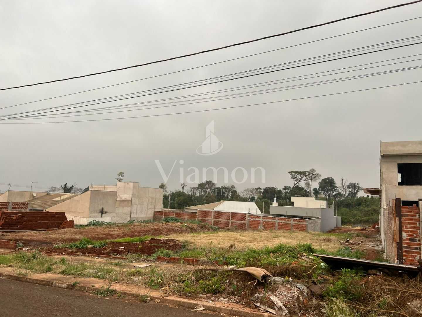 Terreno amplo à venda no Jardim Paulista III  Maringá PR, pron...