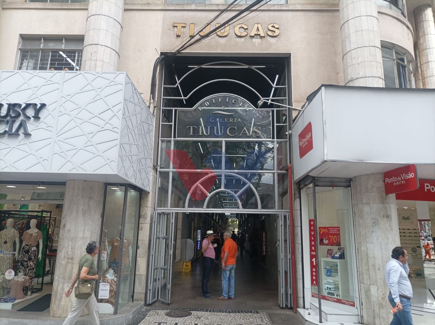 Sala Comercial de 46m  na Boca Maldita  Centro de Curitiba