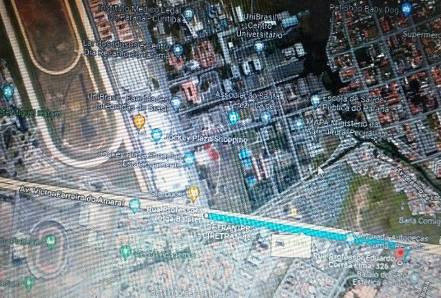 Terreno de Esquina em Curitiba  Perfeito para Construção ou In...