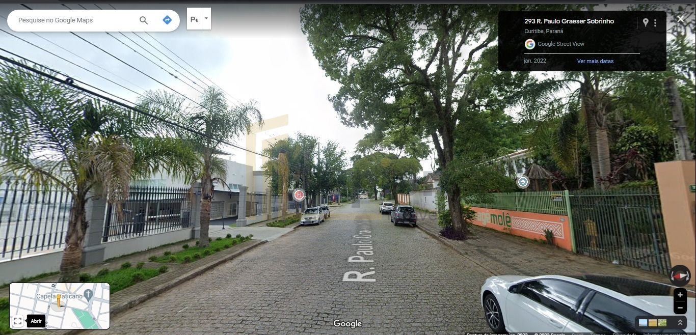 Oportunidade Única  Terreno com Alto Potencial em Curitiba  Ba...