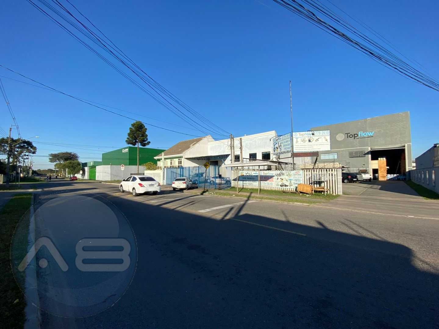 Barracão no Boqueirão com Locatário Ativo  Renda Garantida e I...