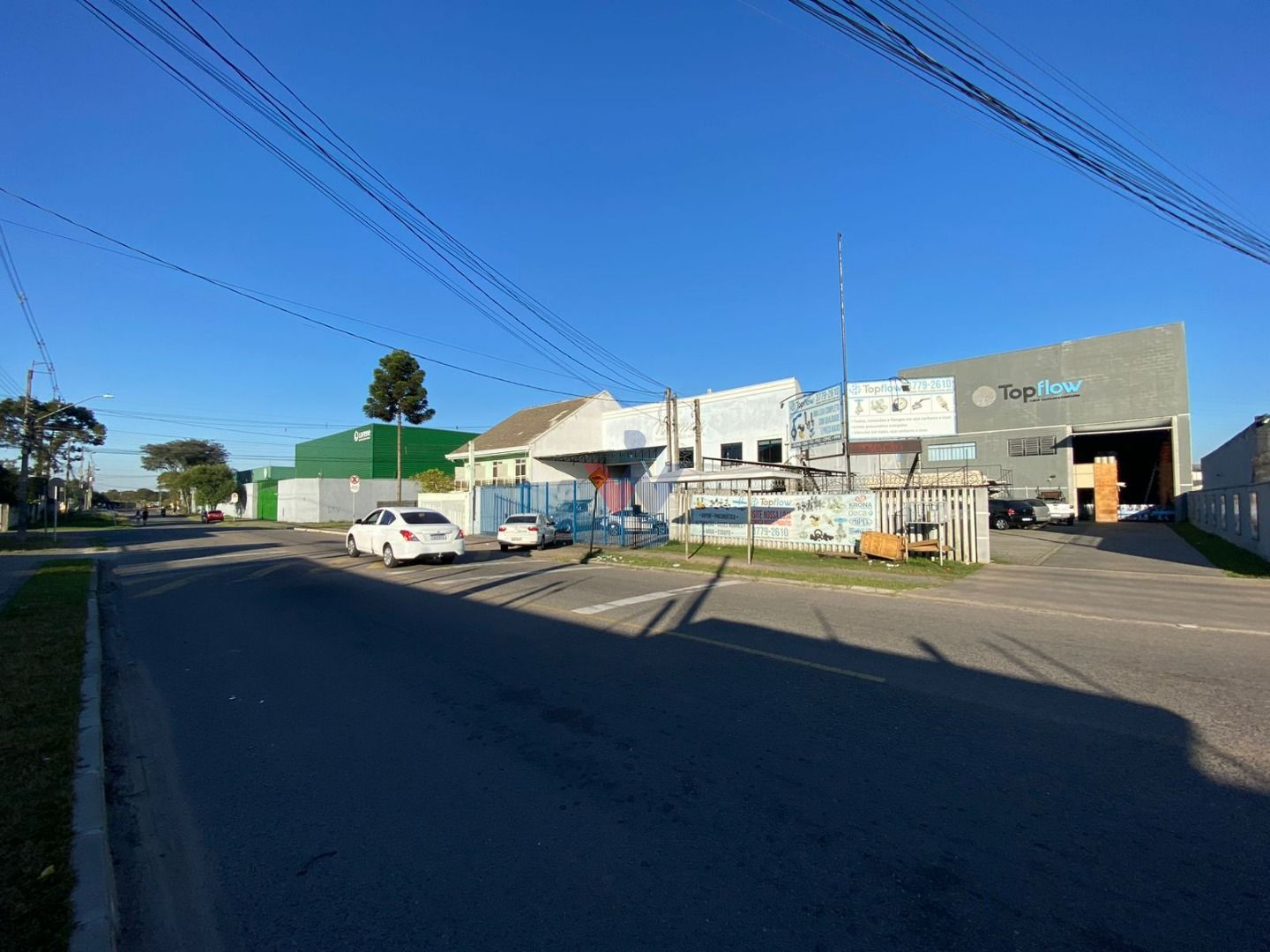 Barracão no Boqueirão com Locatário Ativo  Renda Garantida e I...