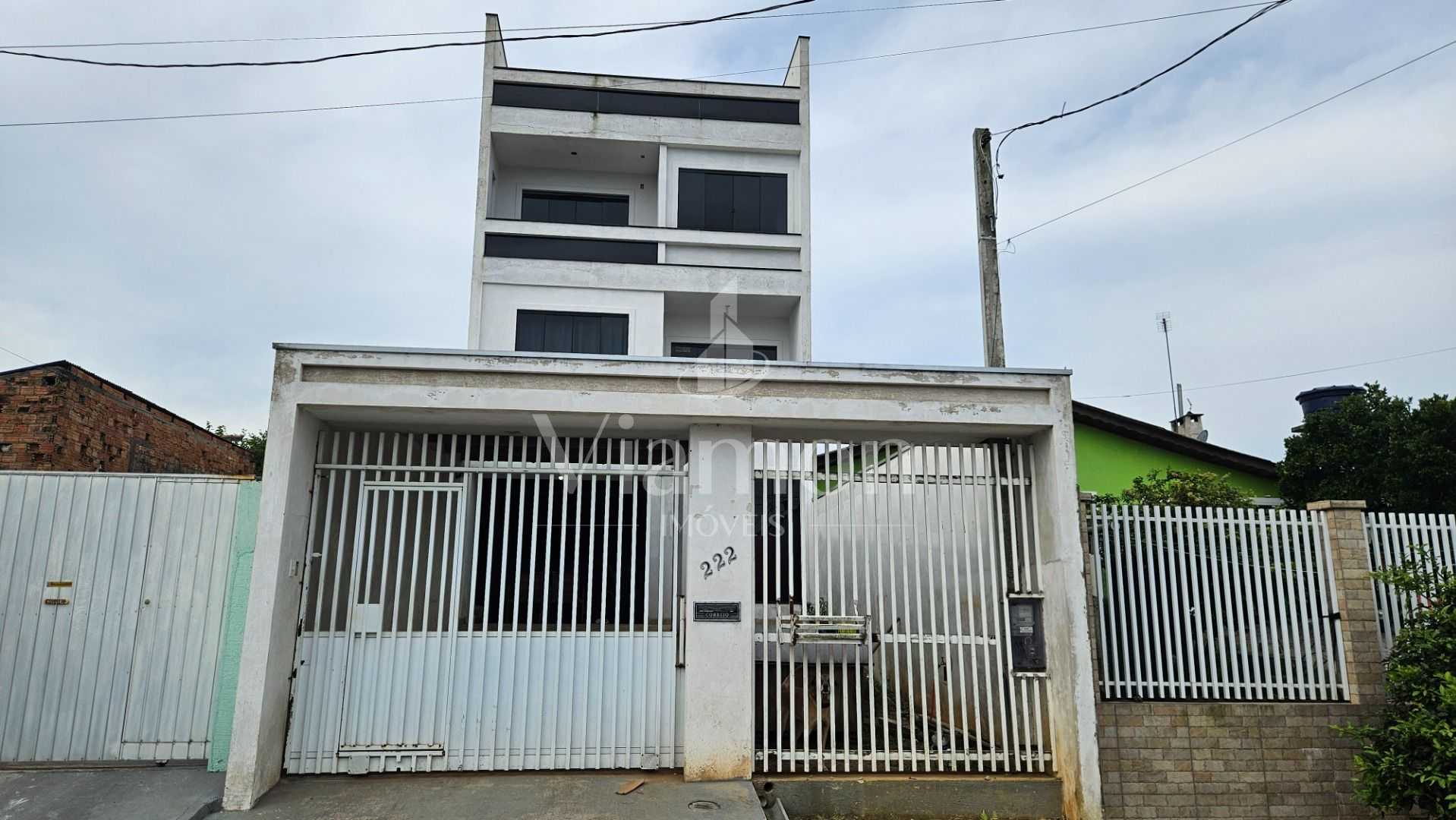 Sobrado Triplex 350m  com Terraço, Salão de Festas e Ótima Loc...