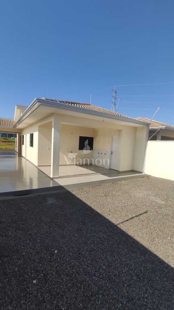 Linda Casa à Venda em Maringá  3 Quartos, Amplo Quintal e Gara...