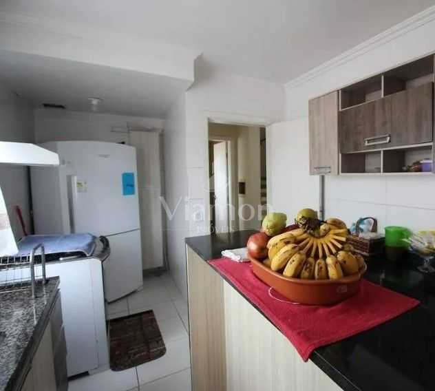 Sobrado 3 Quartos  1 Suíte  em Condomínio Fechado na Av. Kenne...