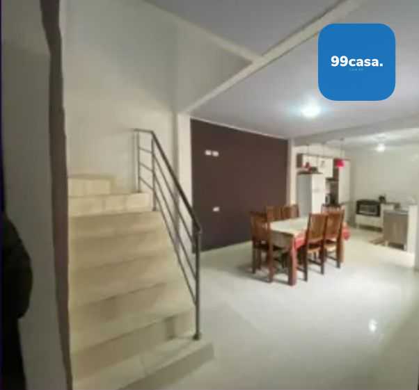 Sobrado Comercial à Venda  200 m  com Sala Comercial, 3 Quarto...