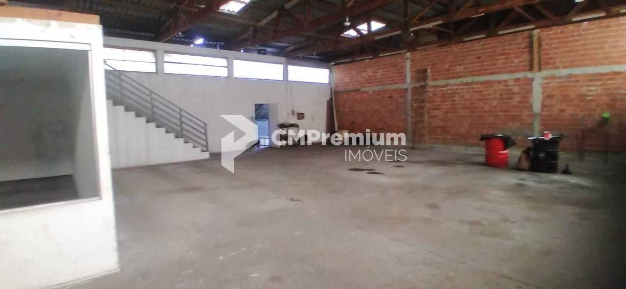 Barracão Comercial à Venda com 600 m  Próximo ao Contorno Sul ...