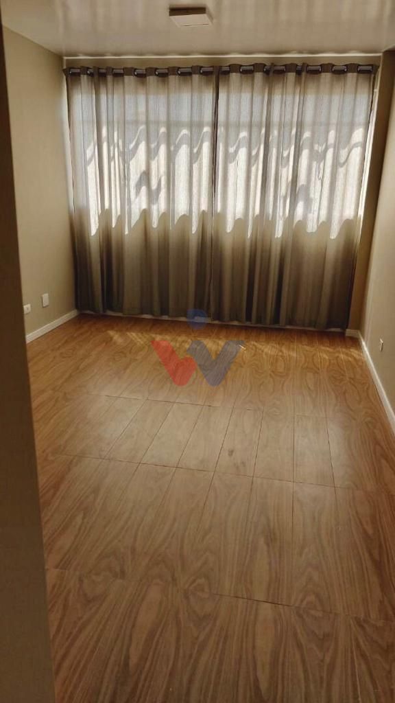 Sala Comercial Exclusiva no Centro Comercial João Bettega  Loc...