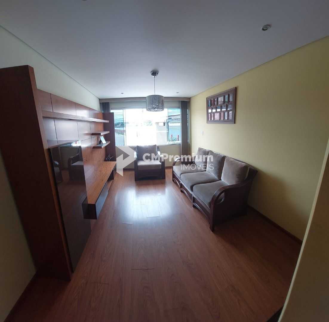 Sobrado com 3 quartos, suíte e espaço gourmet no Capão Raso   ...