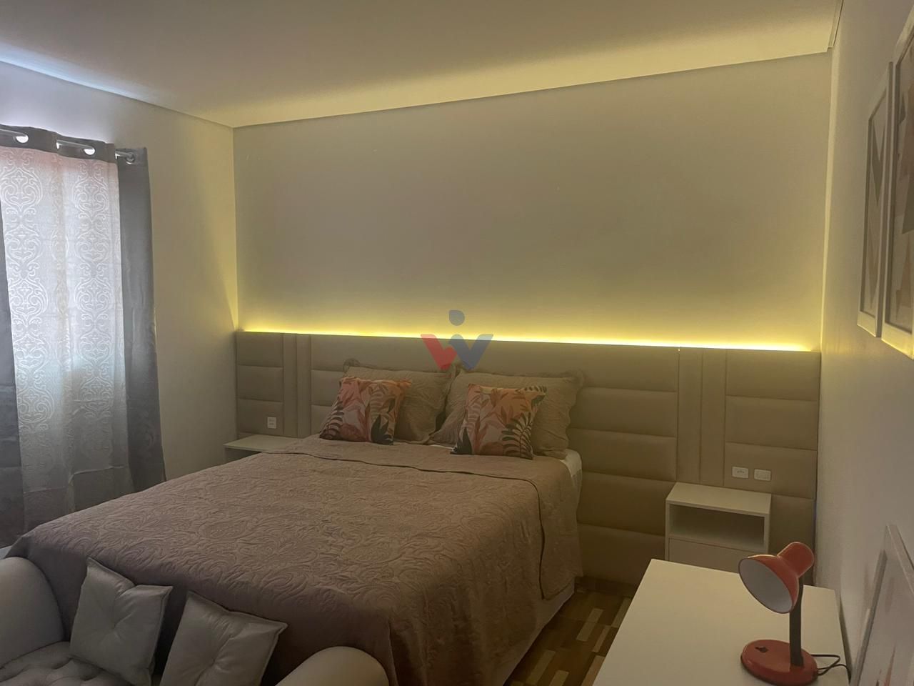 Edifício Inteiro no Centro de Pinhais  8 Apartamentos Mobiliad...