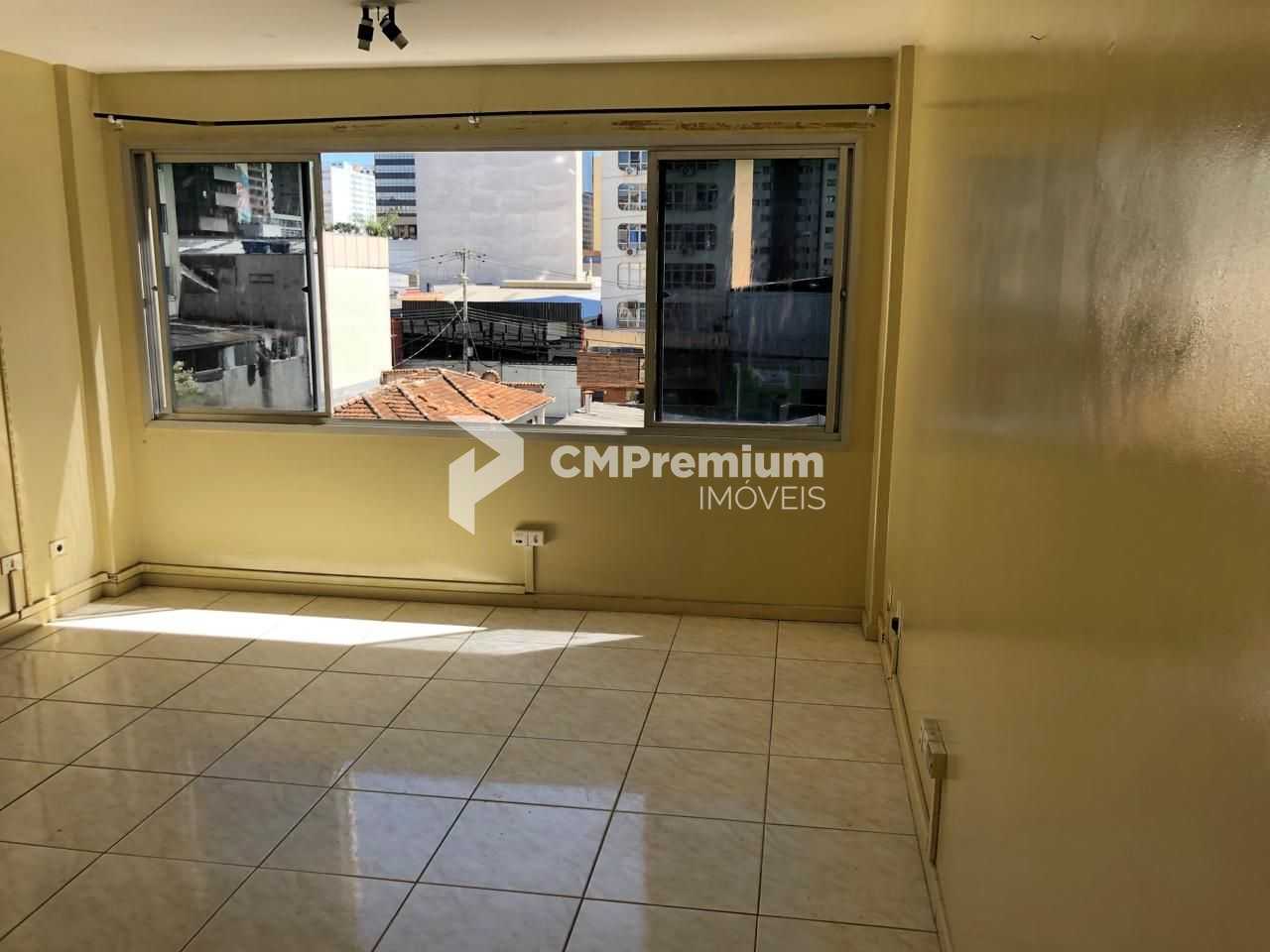 Sala Comercial à Venda no Centro de Curitiba  30 m , Próxima a...