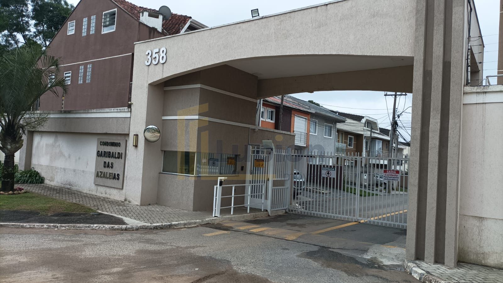 Terreno em Condomínio Fechado no Bairro Cachoeira  Construa o ...