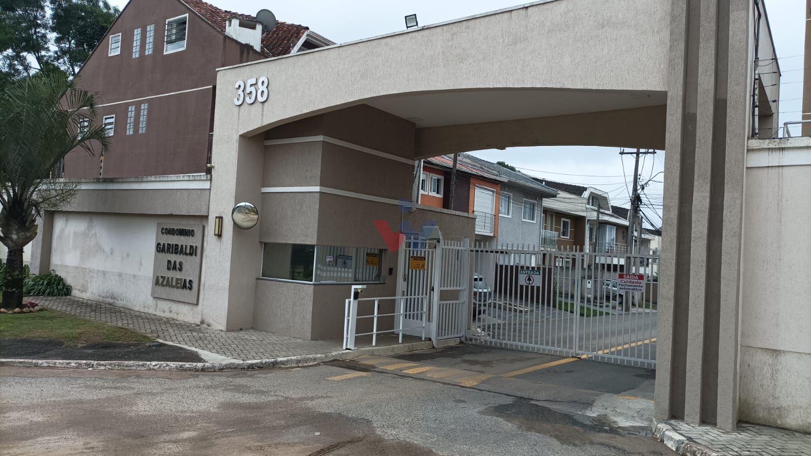 Terreno em Condomínio Fechado no Bairro Cachoeira  Construa o ...