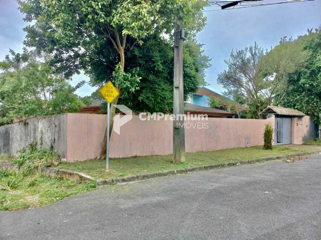 Casa Espaçosa nas Mercês com 5 Quartos, Suíte Master e Quintal...