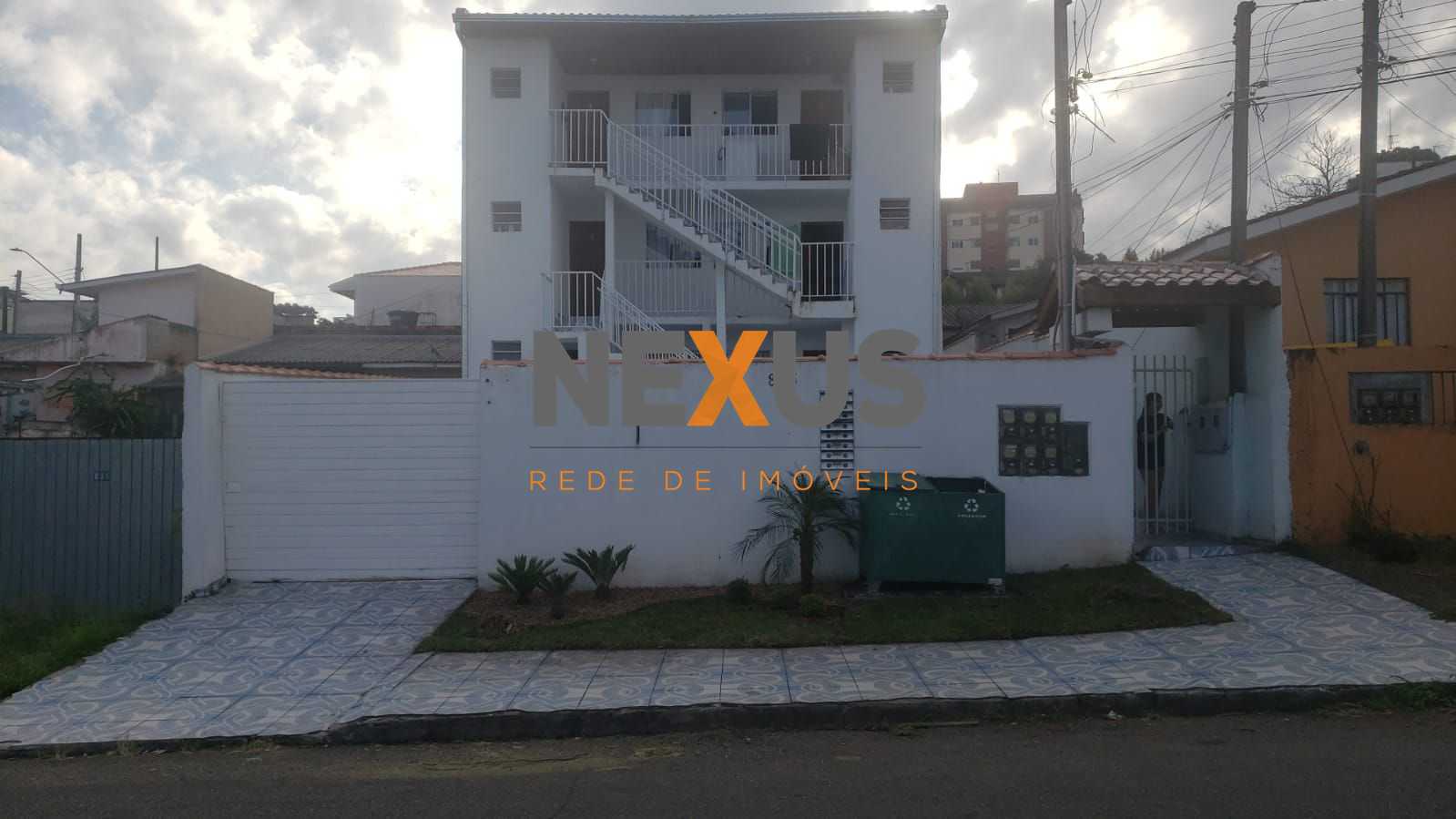 Edifício Inteiro no Centro de Pinhais  8 Apartamentos Mobiliad...